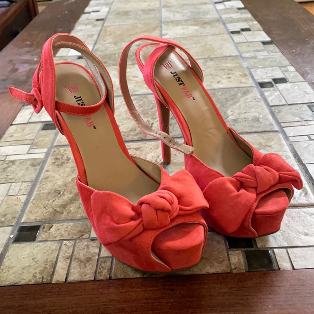 Coral colored suede bow heels